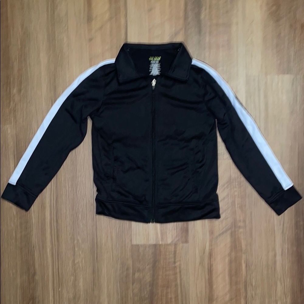 Tek Gear Black and White Athletic Jacket with Full-Length Zipper